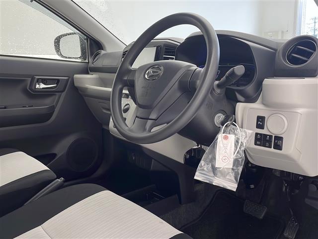 ダイハツ ミライース