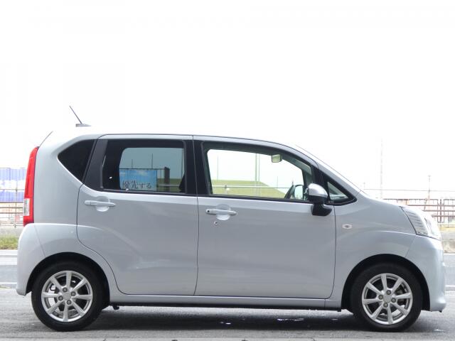 ダイハツ ムーヴ