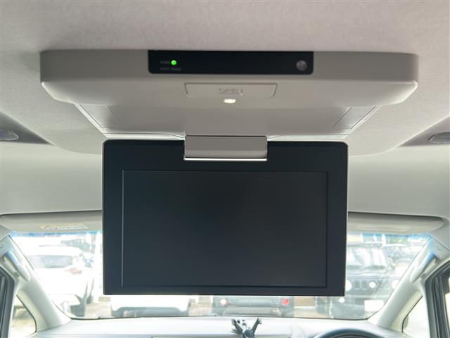 トヨタ ヴェルファイア