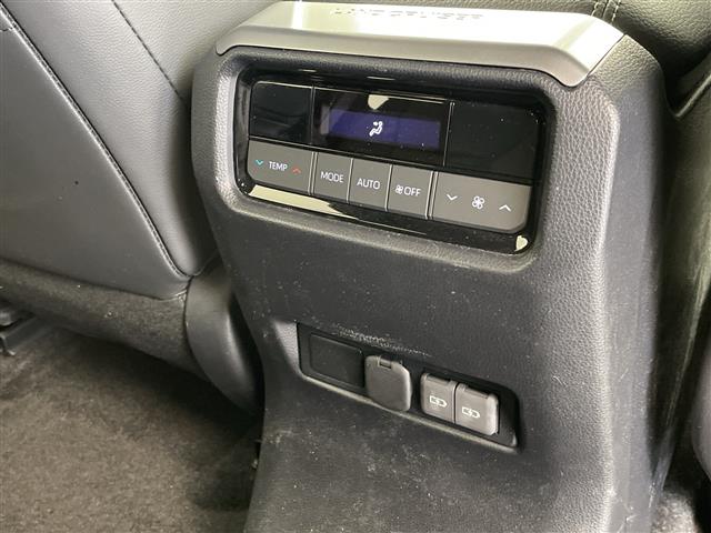 トヨタ ランドクルーザー250