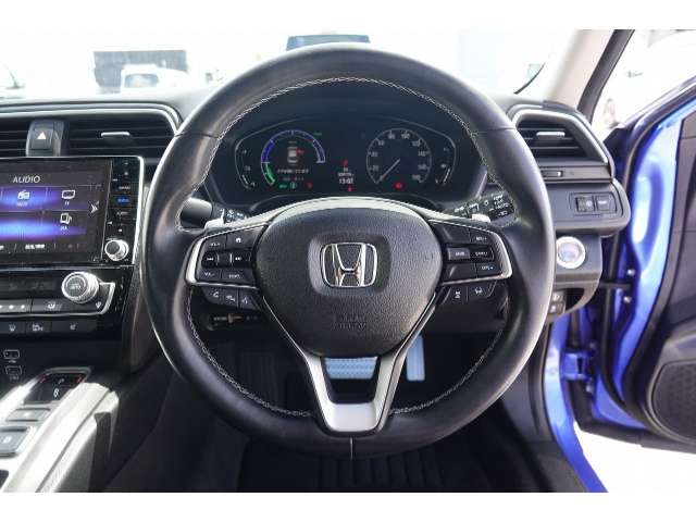 ホンダ インサイト