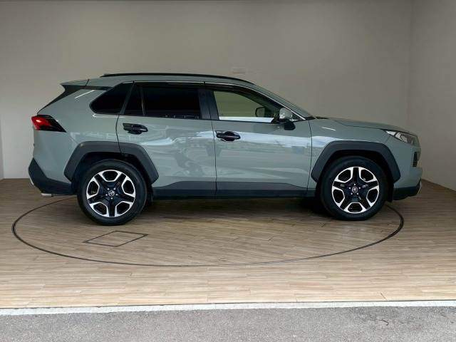 トヨタ RAV4