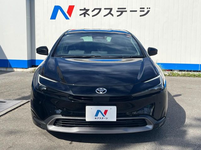 トヨタ プリウス