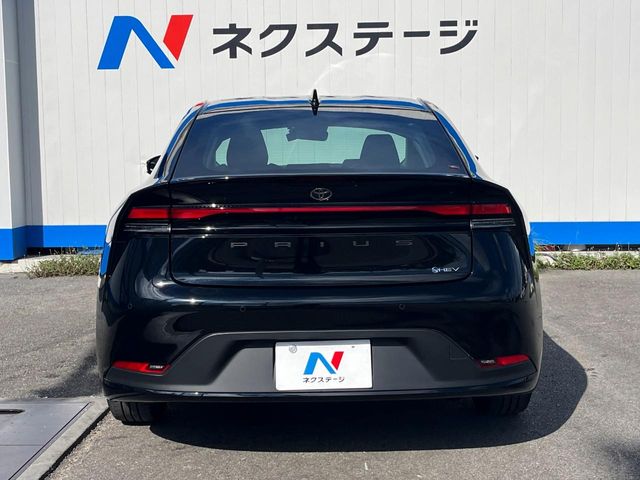 トヨタ プリウス