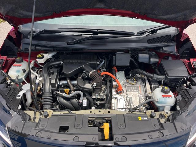 日産 ノートオーラ