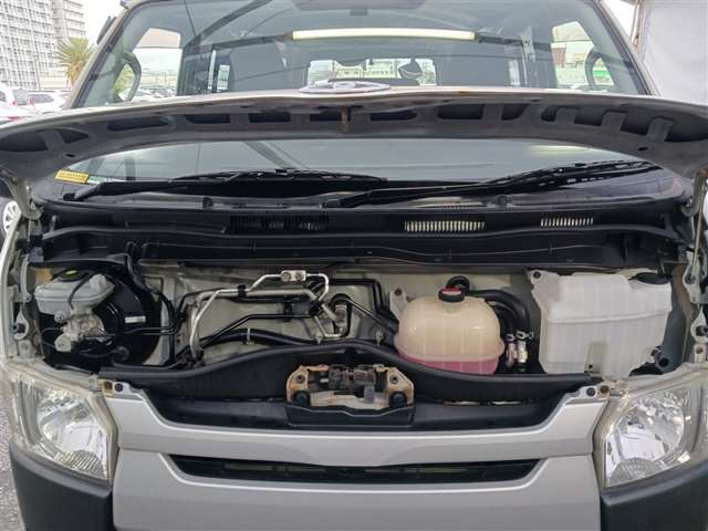 トヨタ ハイエースバン