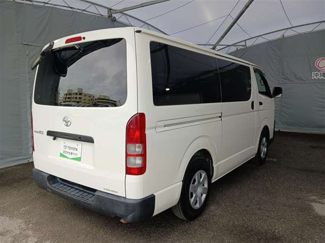 トヨタ ハイエースバン