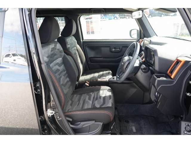 ダイハツ タフト