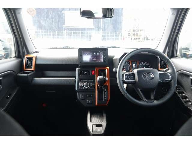 ダイハツ タフト