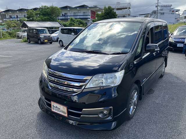 日産 セレナ