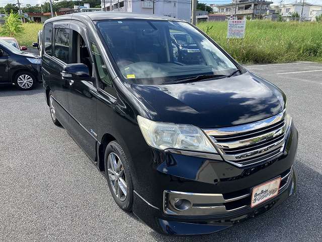 日産 セレナ