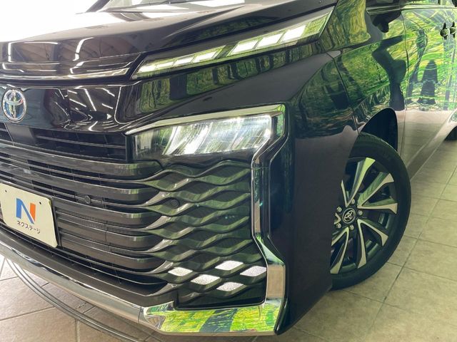 トヨタ ヴォクシー