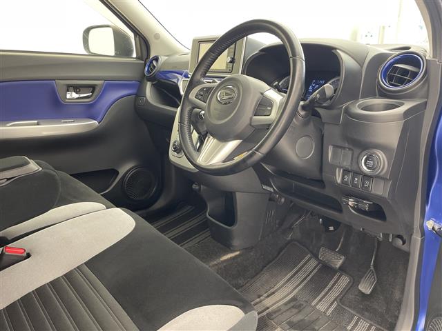 ダイハツ キャスト