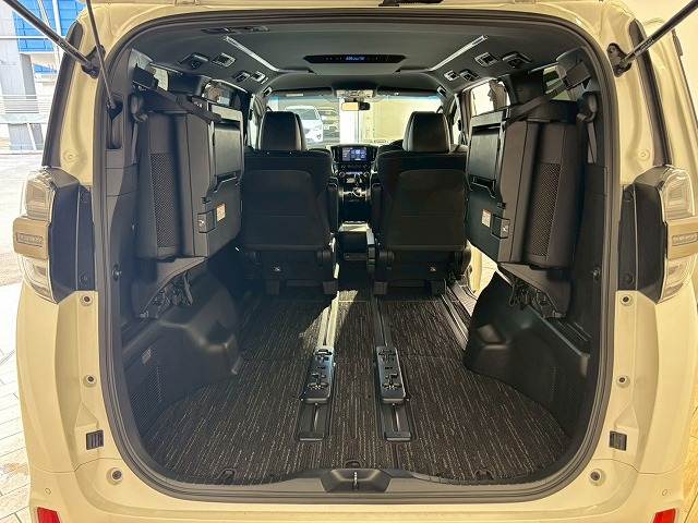 トヨタ ヴェルファイア