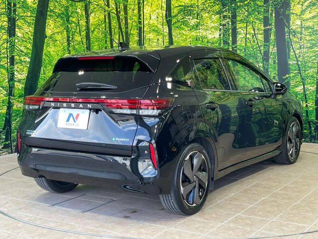 日産 ノートオーラ