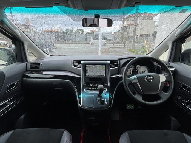 トヨタ ヴェルファイア