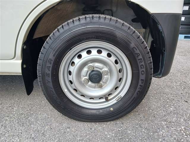 トヨタ ピクシスバン