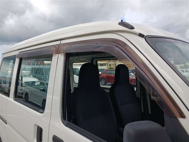 トヨタ ピクシスバン