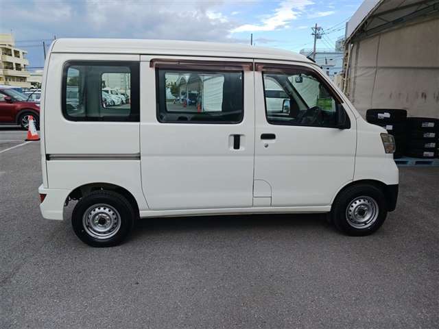 トヨタ ピクシスバン