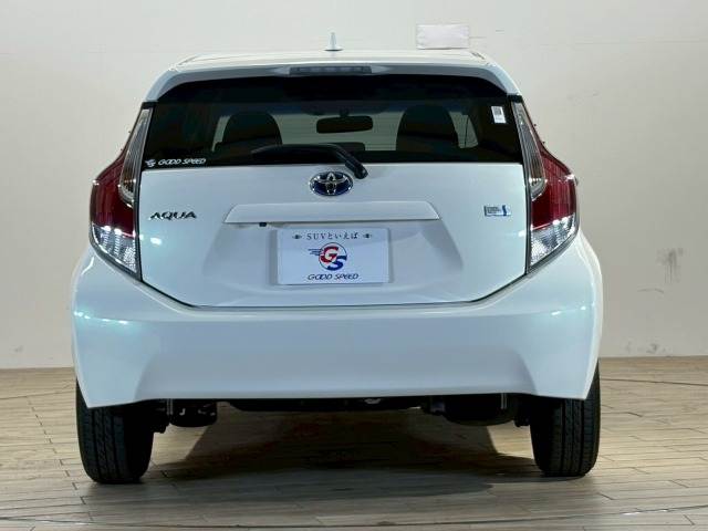 トヨタ アクア