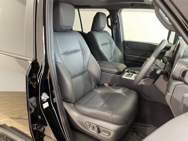 トヨタ ランドクルーザー250