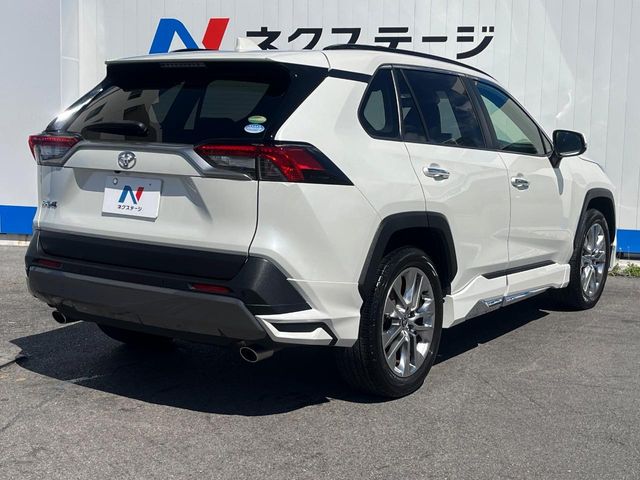 トヨタ RAV4