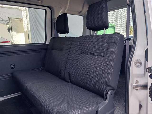 トヨタ ピクシスバン
