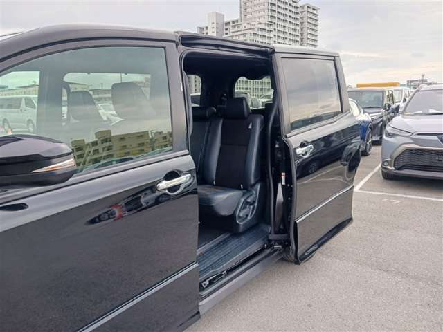 トヨタ ノア