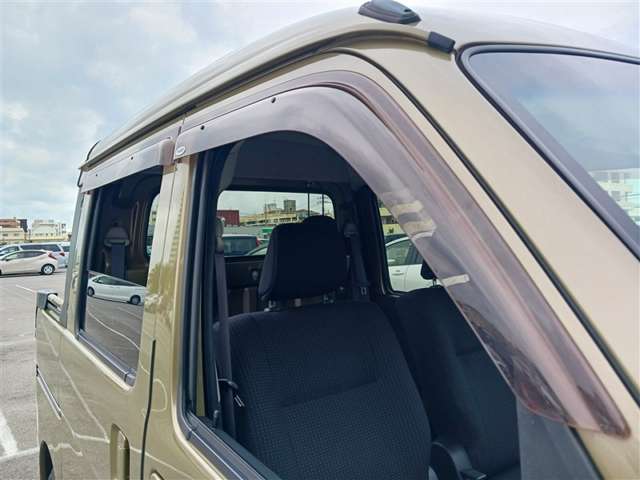 ダイハツ ハイゼットグランカーゴ