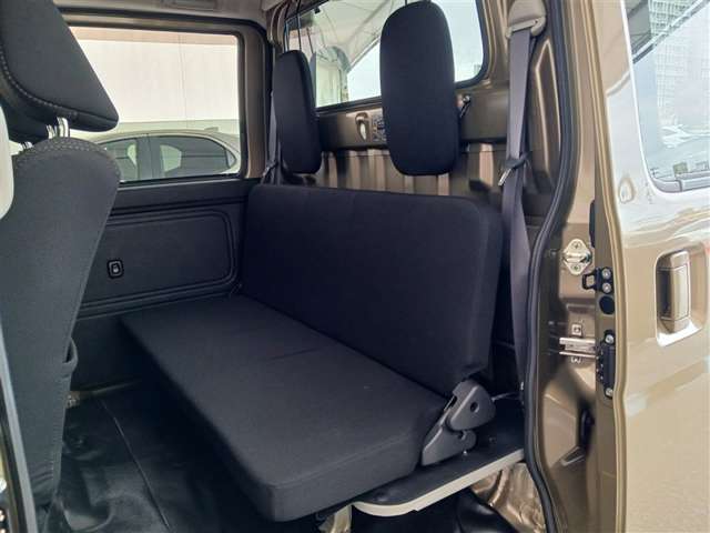 ダイハツ ハイゼットグランカーゴ