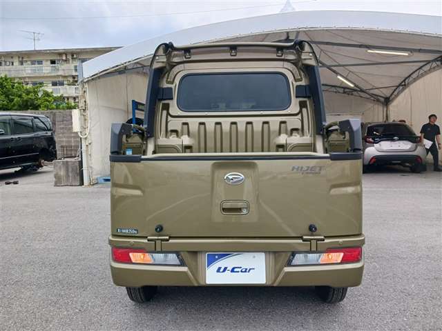 ダイハツ ハイゼットグランカーゴ
