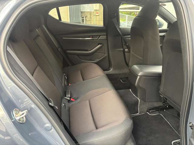 マツダ MAZDA3ファストバック