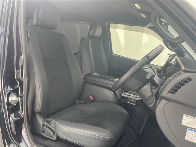 トヨタ ハイエースバン