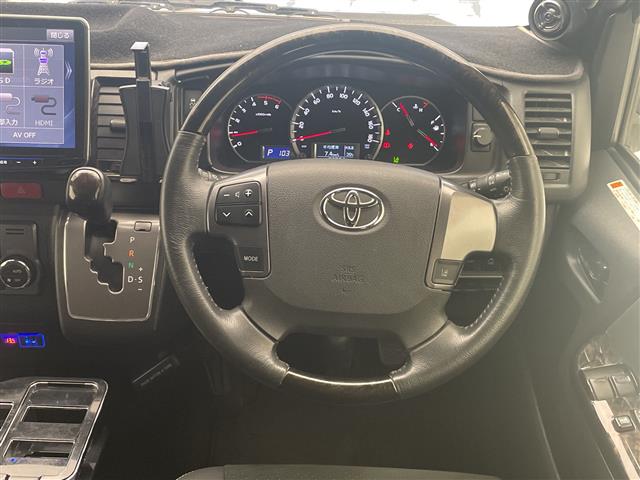 トヨタ ハイエースバン