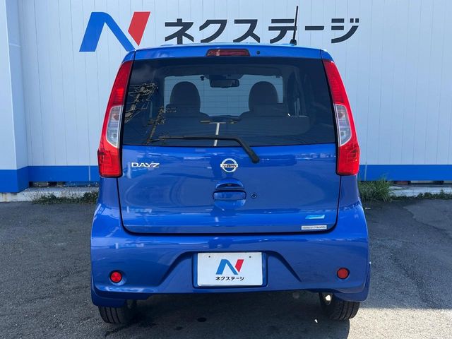 日産 デイズ