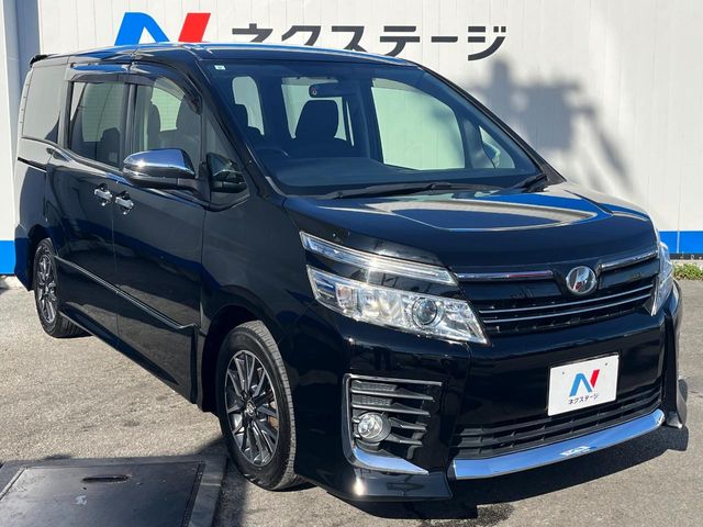 トヨタ ヴォクシー