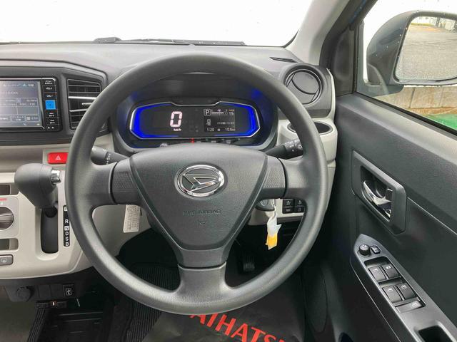 ダイハツ ミライース