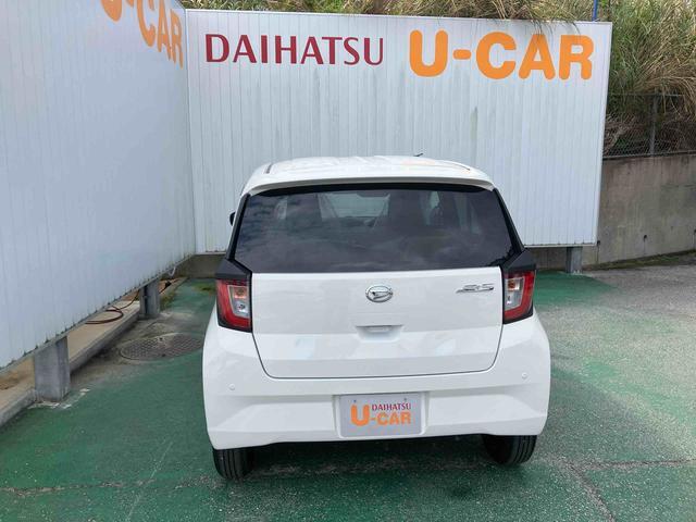 ダイハツ ミライース