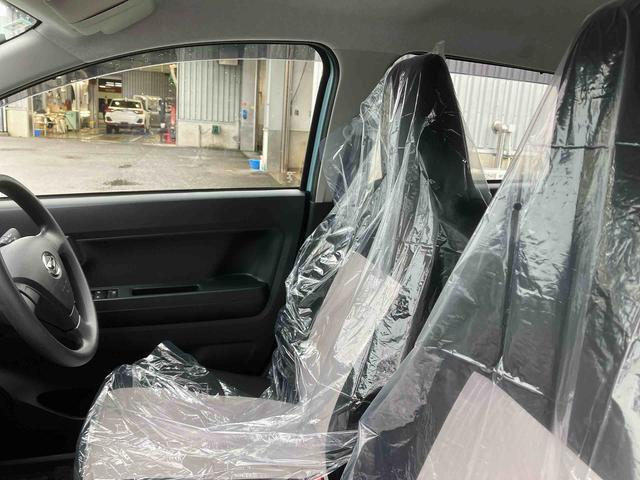 ダイハツ ミライース