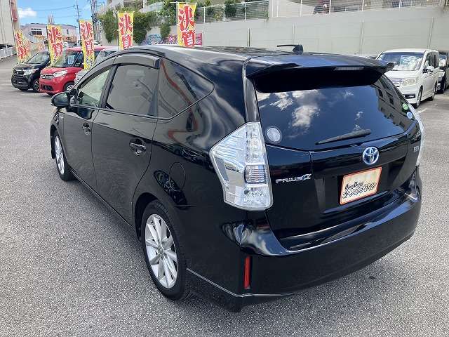 トヨタ プリウスα