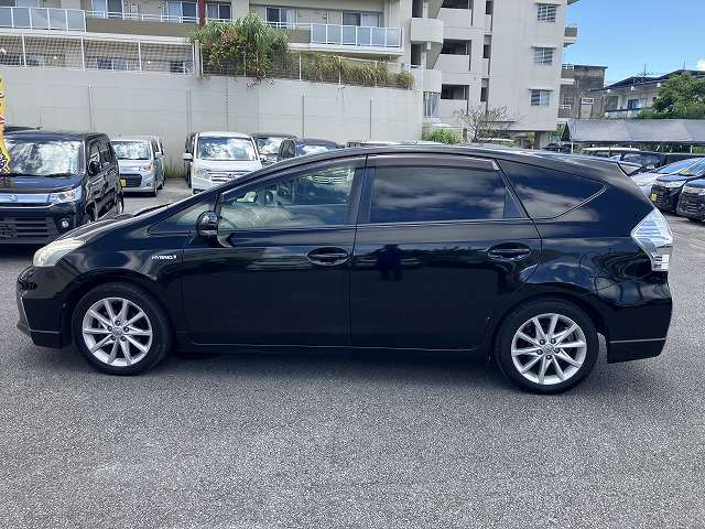 トヨタ プリウスα