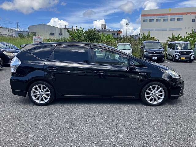 トヨタ プリウスα