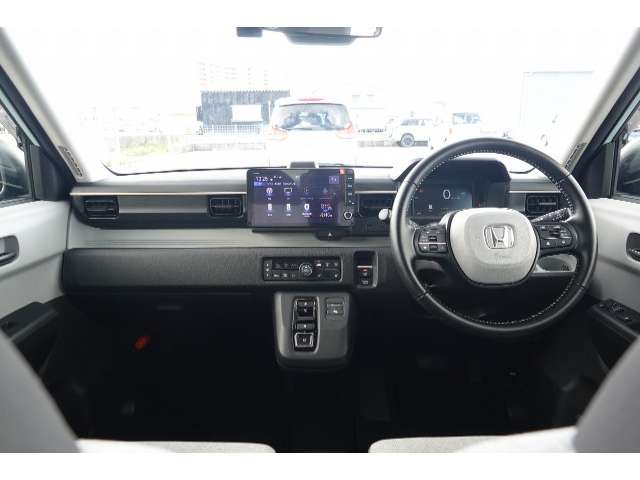 ホンダ N-ONE e:
