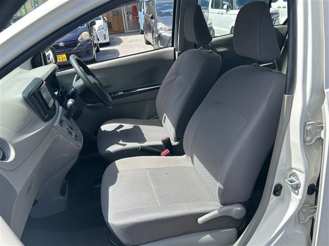 ダイハツ ミライース