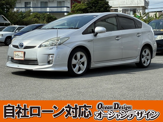 トヨタ プリウス