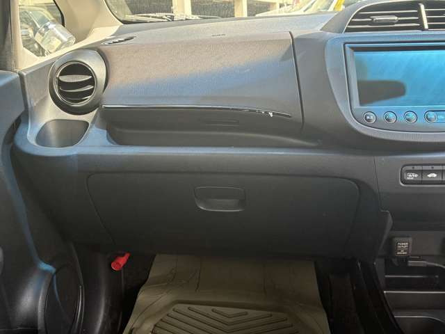 ホンダ フィットシャトルハイブリッド