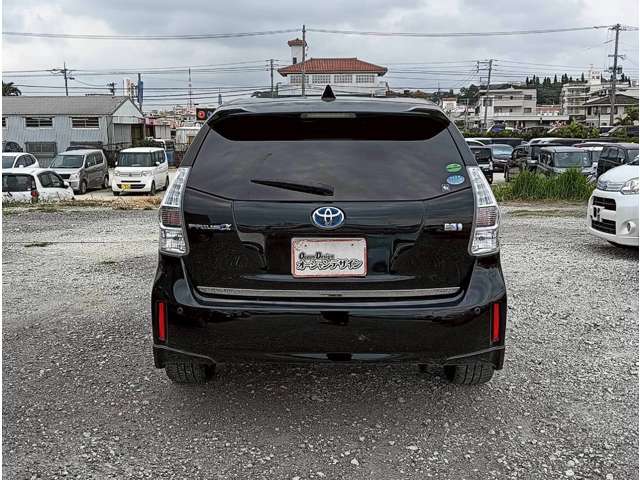 トヨタ プリウスα