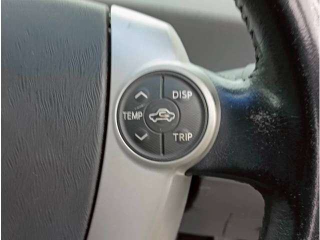 トヨタ プリウスα