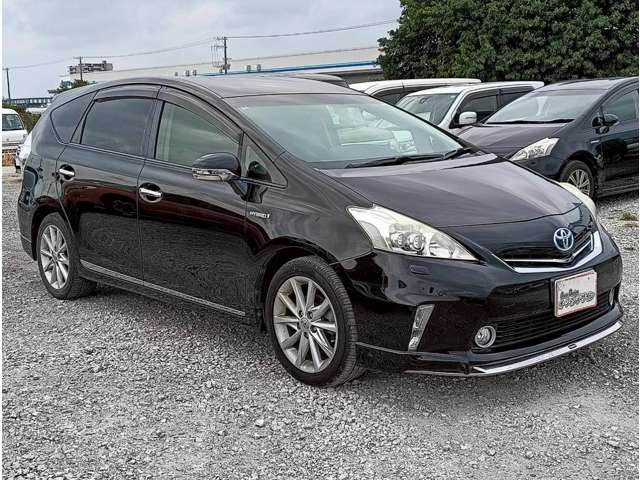 トヨタ プリウスα