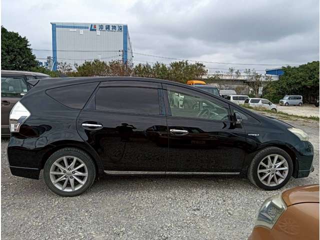 トヨタ プリウスα